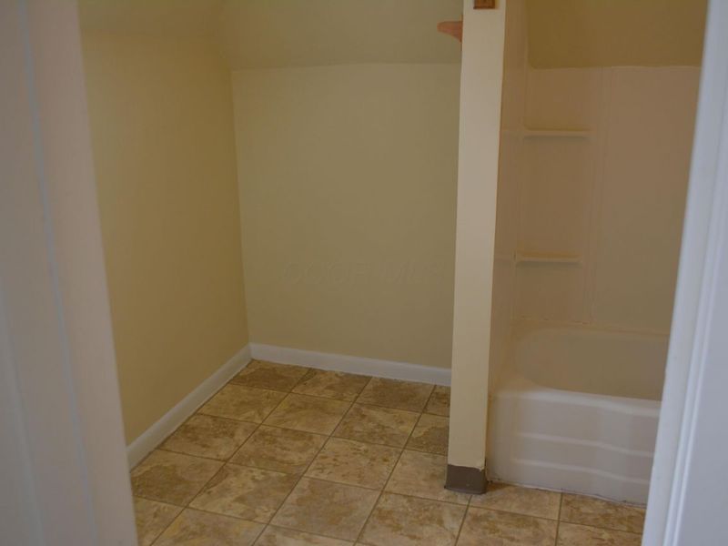 1353 Highland Street, Unit D, Columbus, OH 43201 Photo 16