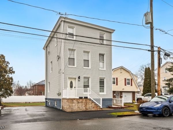 116 Lexington Ave, Dumont, NJ 07628
