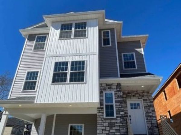 1036 Cross Ave, Elizabeth, NJ 07208