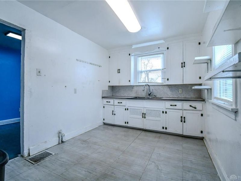 106 E Hebble Avenue, Fairborn, OH 45324 Photo 13