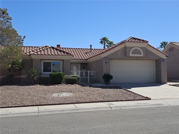 8801 Pennystone Avenue , Las Vegas, NV 89134