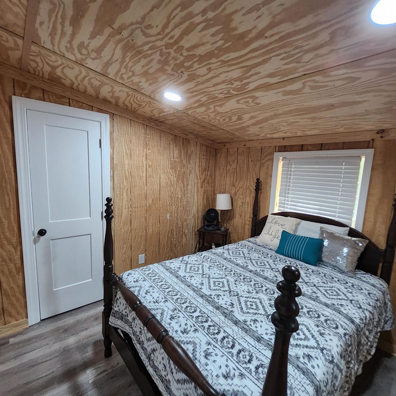 13348 Highway 260 Photo 16