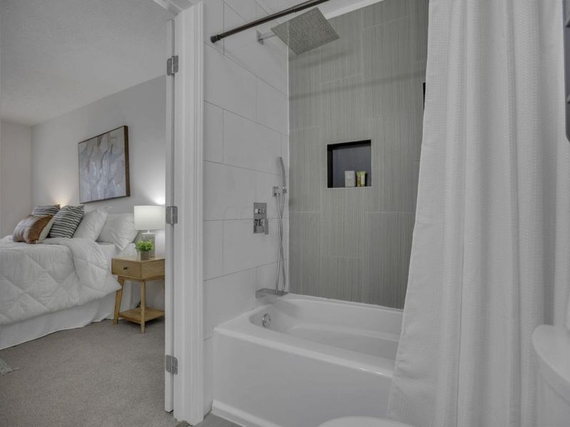 4641 Athalia Drive, Unit 18b, Columbus, OH 43228 Photo 34