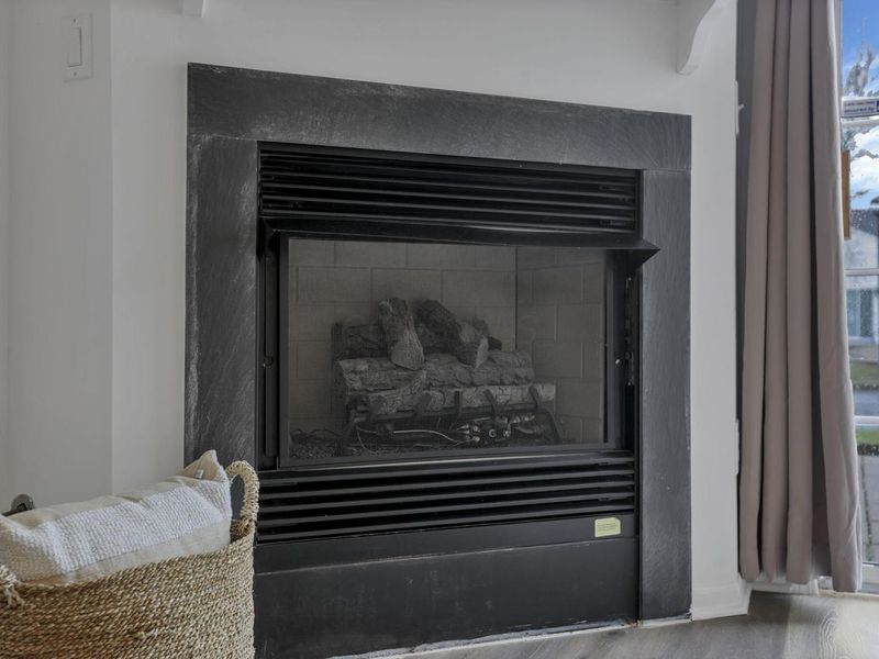 4641 Athalia Drive, Unit 18b, Columbus, OH 43228 Photo 9