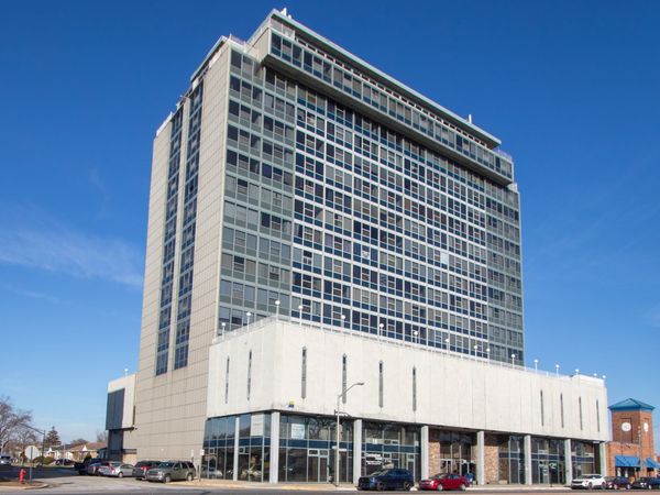 7234 W North Avenue, Unit 807, Elmwood Park, IL 60707