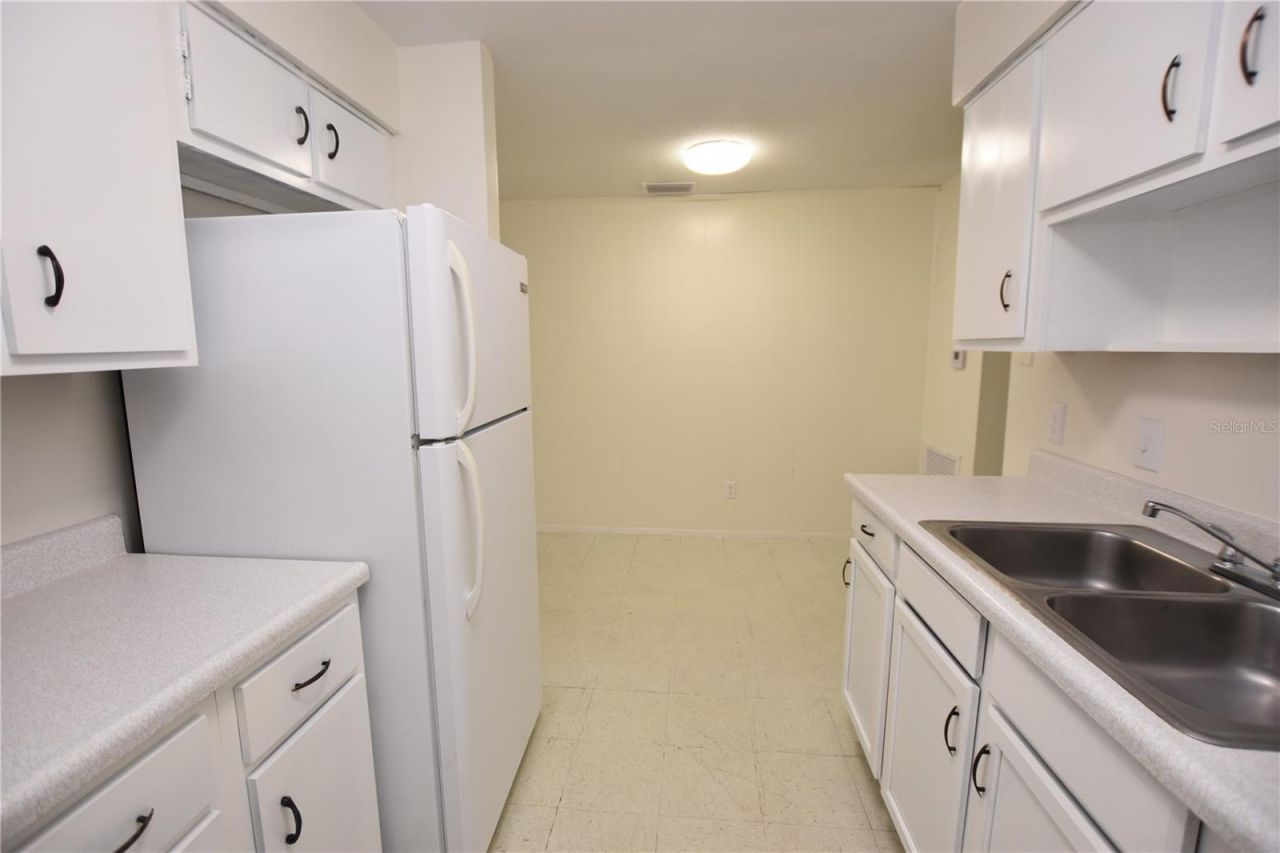 619 Robin Road , Unit 3, Lakeland, FL 33803 Photo