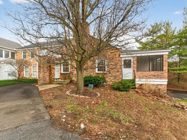 5368 Yorkshire Vlg Lane, Unit B23, Columbus, OH 43232