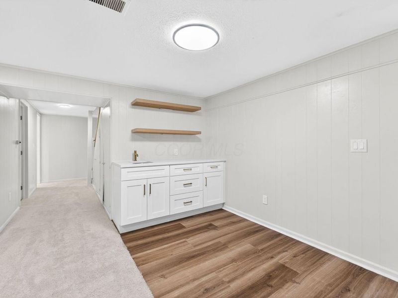 5368 Yorkshire Vlg Lane, Unit B23, Columbus, OH 43232 Photo 29