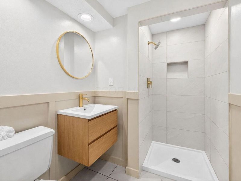 5368 Yorkshire Vlg Lane, Unit B23, Columbus, OH 43232 Photo 32