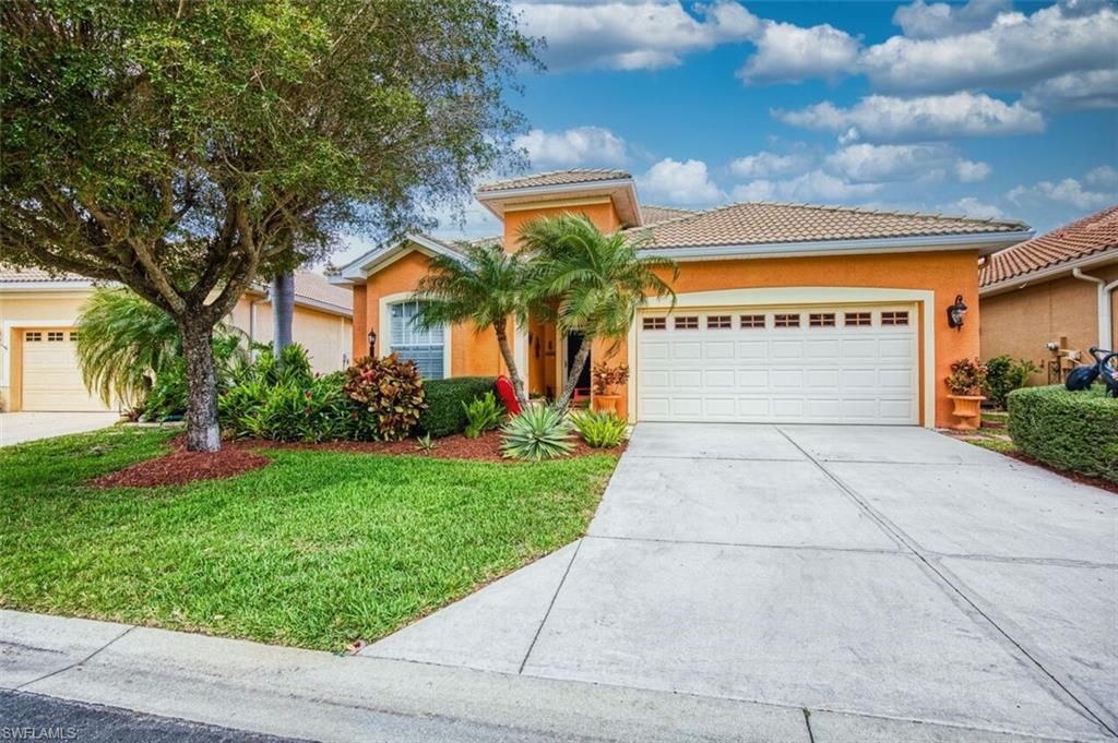 9710 Las Casas Dr, Fort Myers, FL 33919 Photo