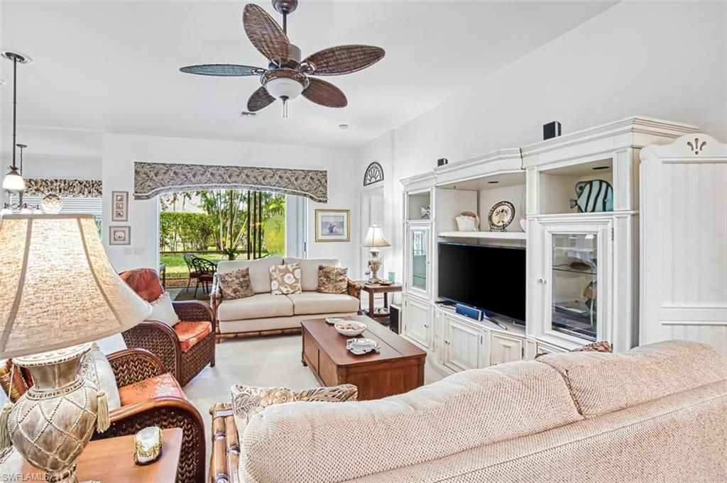 9710 Las Casas Dr, Fort Myers, FL 33919 Photo