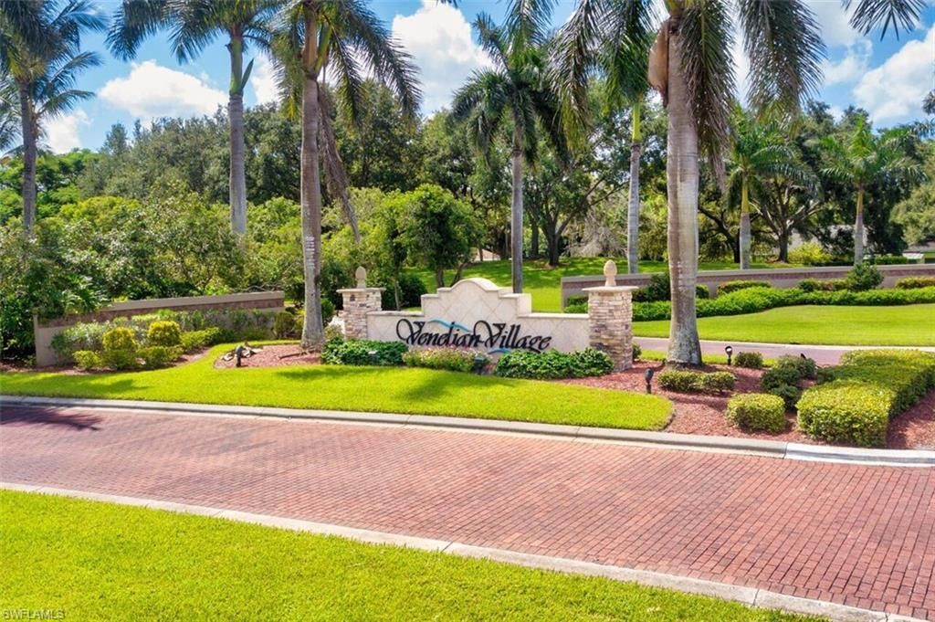 9710 Las Casas Dr, Fort Myers, FL 33919 Photo