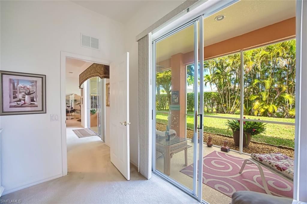 9710 Las Casas Dr , Fort Myers, FL 33919 Photo