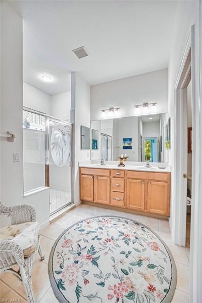 9710 Las Casas Dr, Fort Myers, FL 33919 Photo
