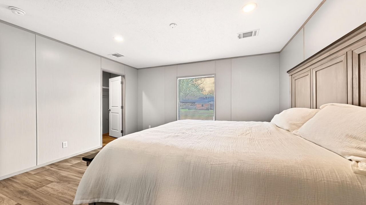 122 Chapel Cross Road Photo 10