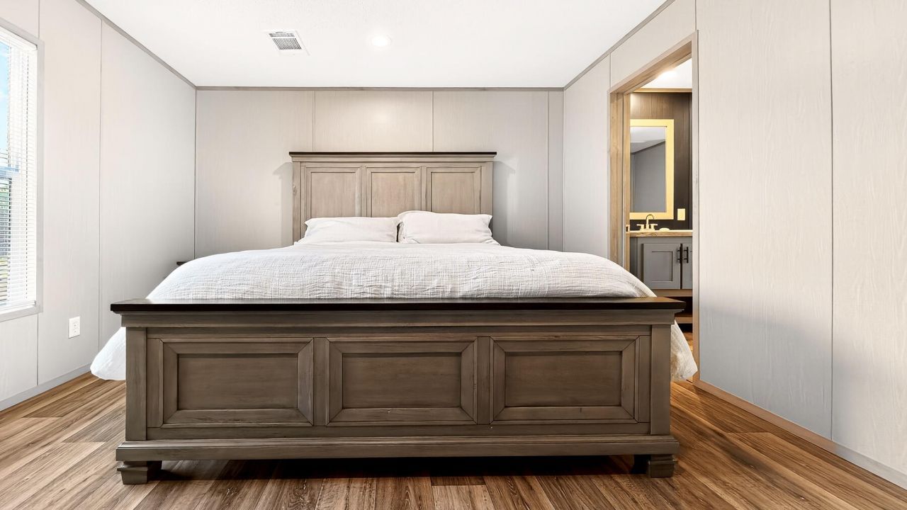 122 Chapel Cross Road Photo 13