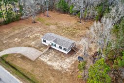 122 Chapel Cross Road photo 4