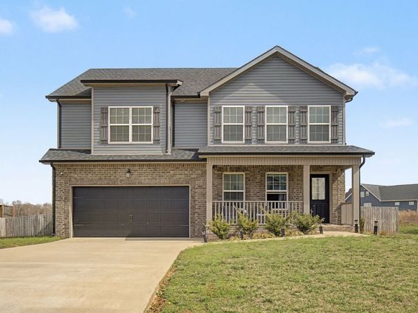 1317 Shaughnessy St, Clarksville, TN 37042