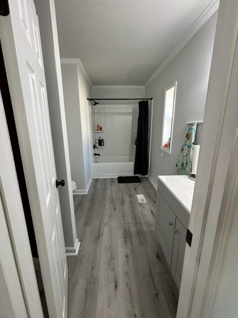 155 Grapevine Road Photo 10