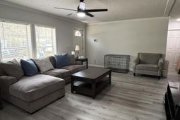 155 Grapevine Road photo 4