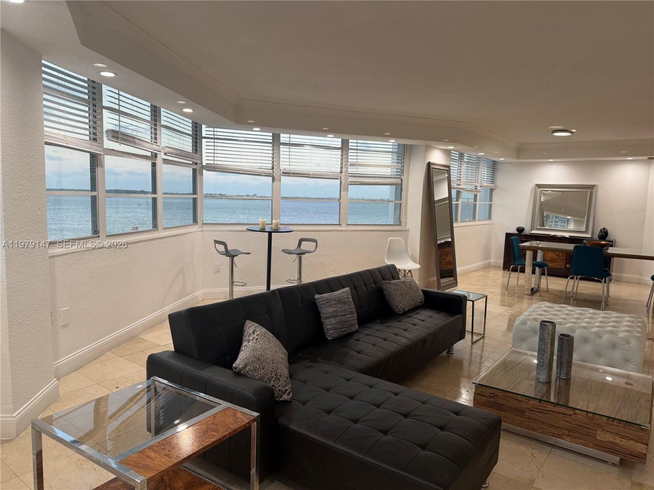 801 Brickell Bay Dr , Unit 470, Miami, FL 33131 Photo