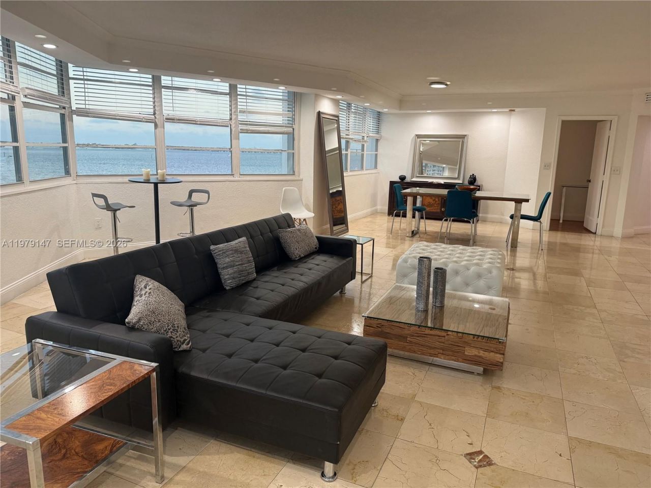 801 Brickell Bay Dr , Unit 470, Miami, FL 33131 Photo