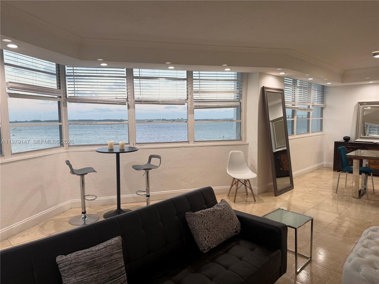 801 Brickell Bay Dr , Unit 470, Miami, FL 33131 Photo