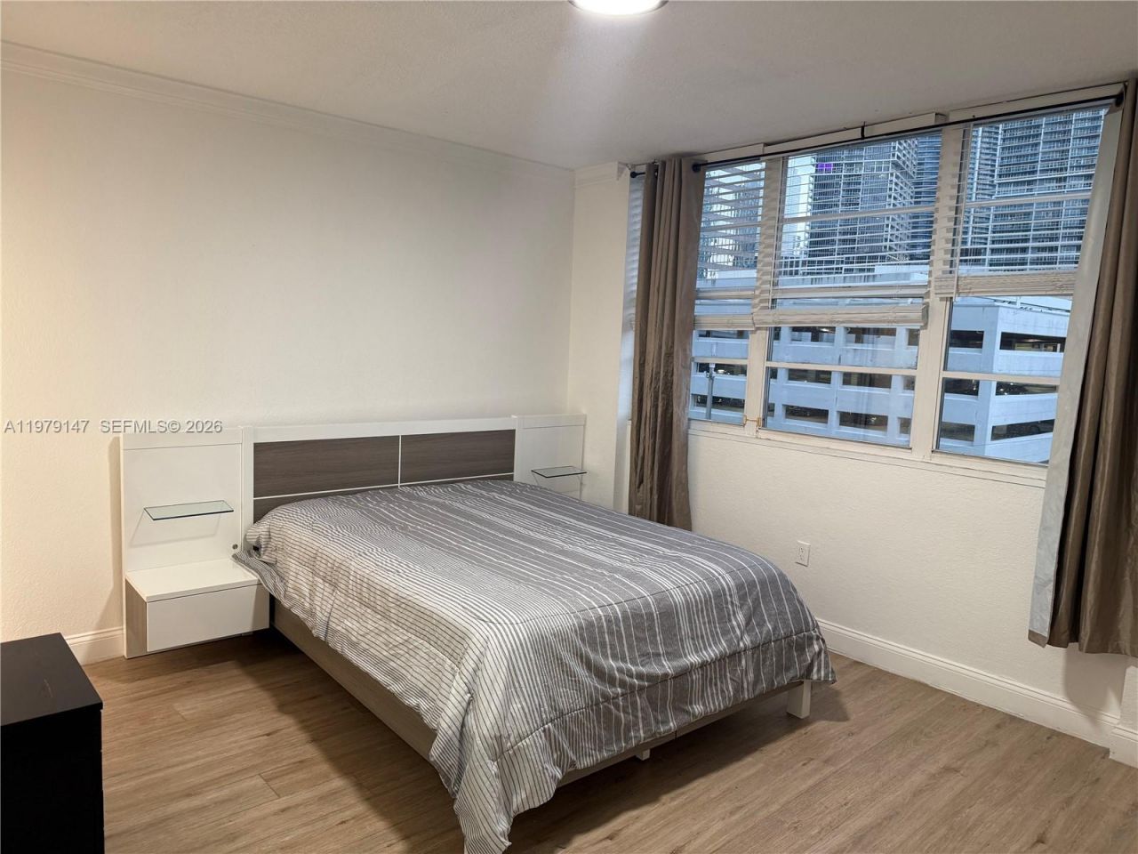 801 Brickell Bay Dr , Unit 470, Miami, FL 33131 Photo