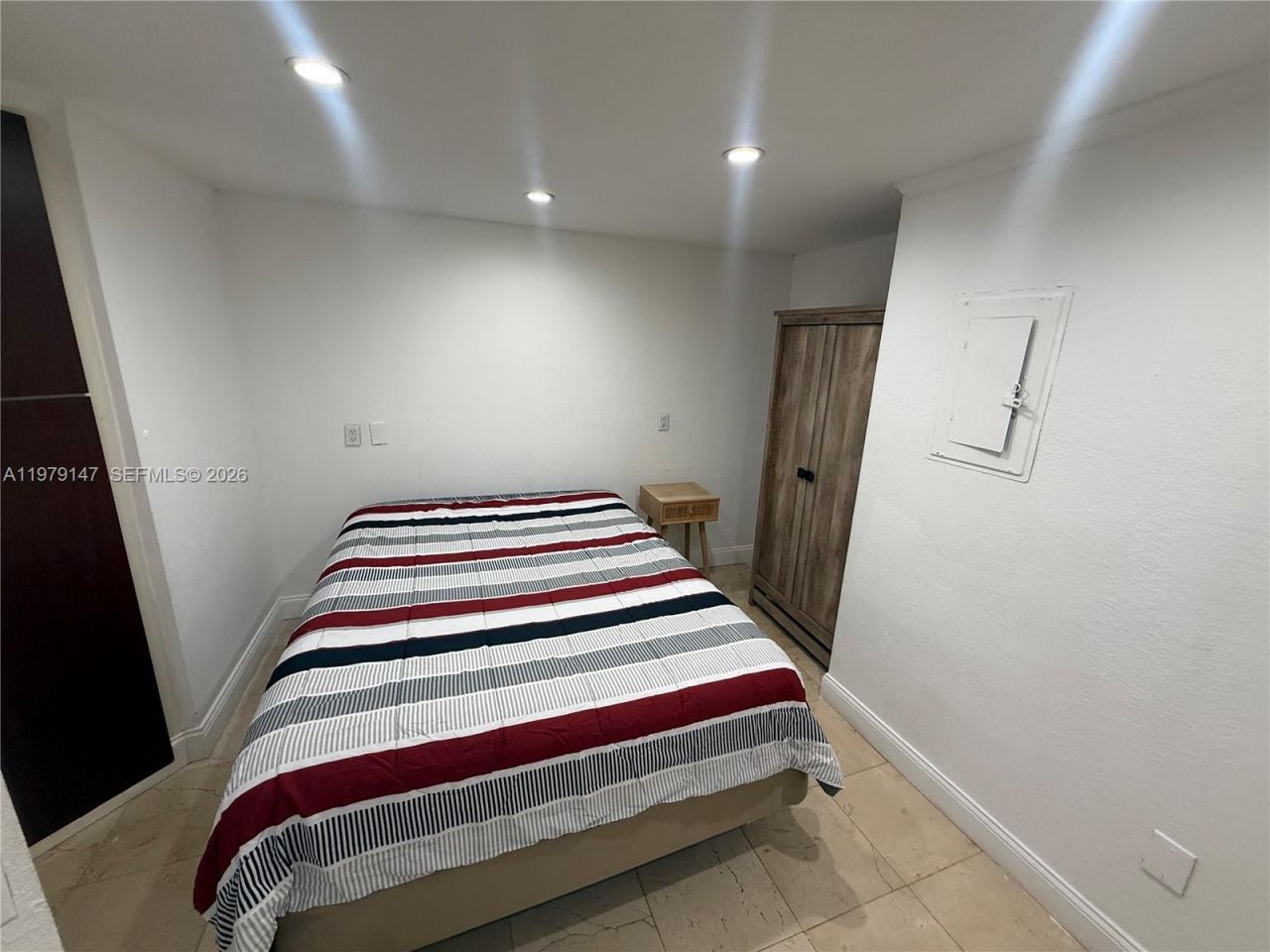 801 Brickell Bay Dr , Unit 470, Miami, FL 33131 Photo