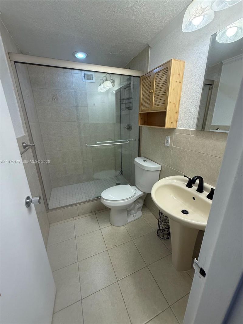 801 Brickell Bay Dr , Unit 470, Miami, FL 33131 Photo