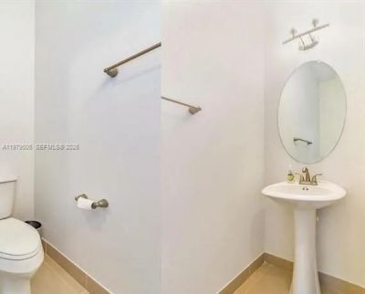 965 NE 193rd Ter , Unit 965, Miami, FL 33179 Photo