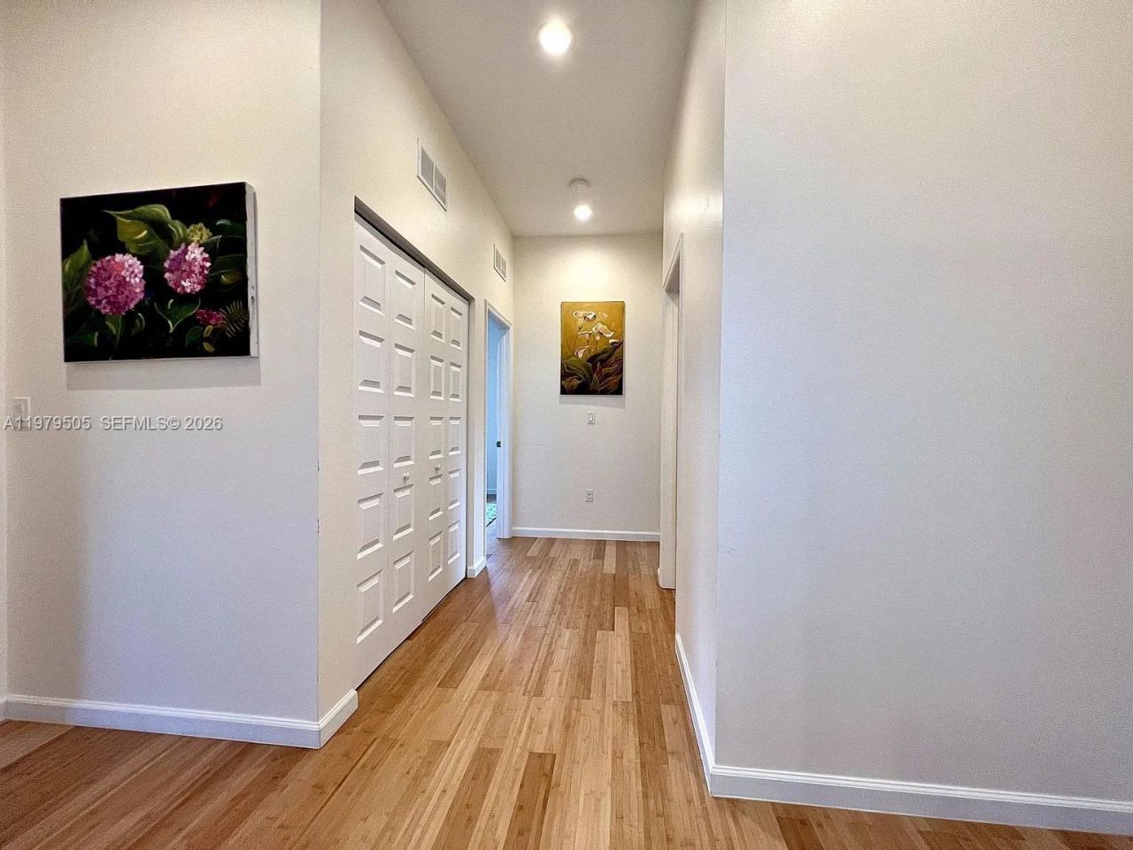 965 NE 193rd Ter , Unit 965, Miami, FL 33179 Photo