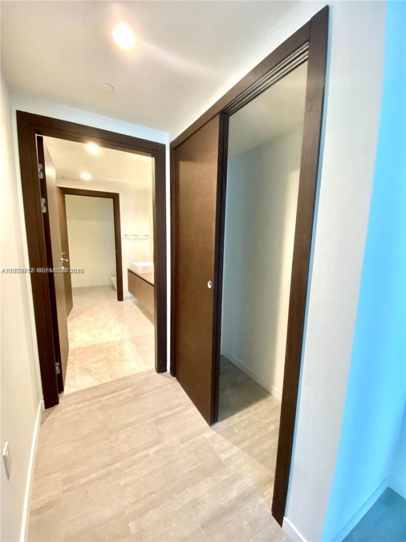 1000 Brickell Plz, Unit 3503, Miami, FL 33131 Photo