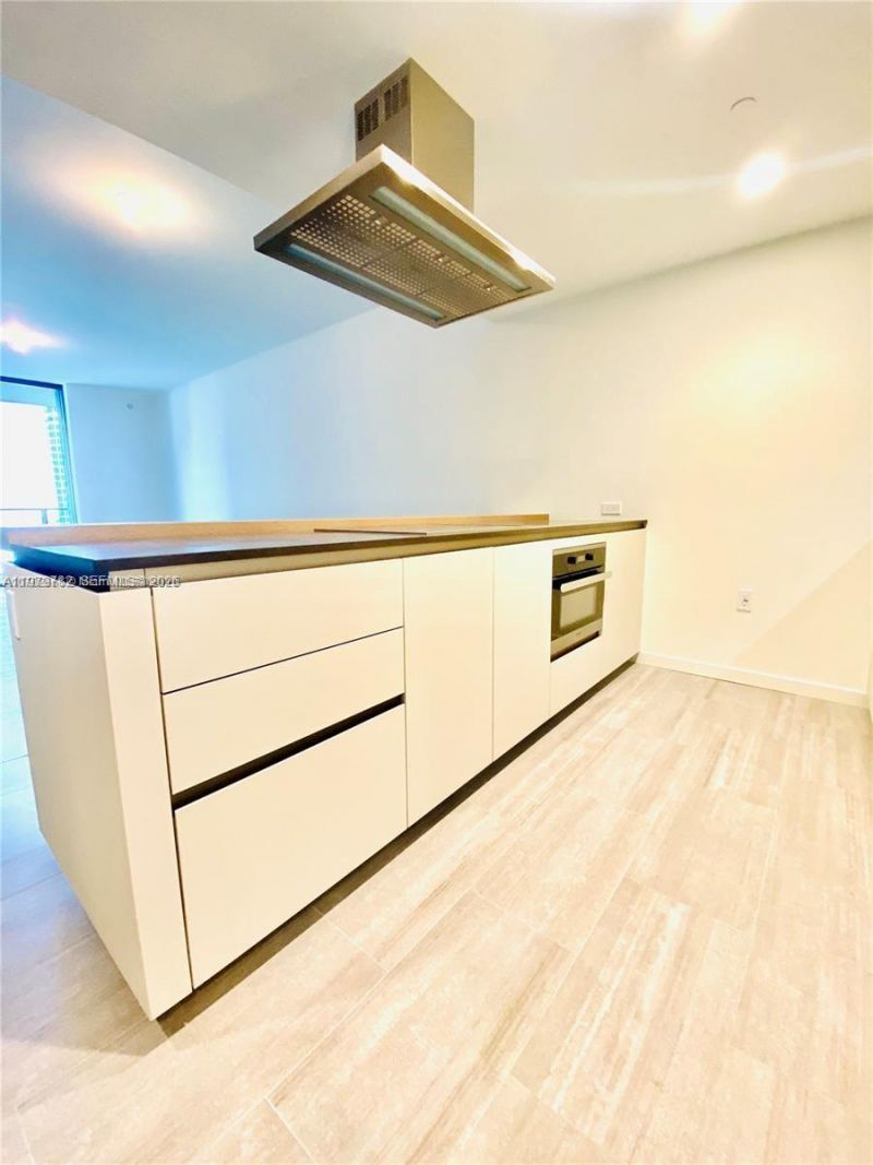 1000 Brickell Plz, Unit 3503, Miami, FL 33131 Photo
