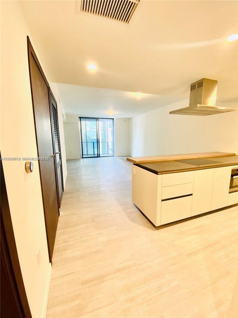 1000 Brickell Plz, Unit 3503, Miami, FL 33131 Photo