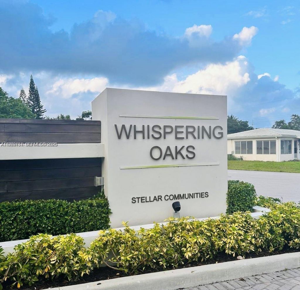 4980 Whispering Way , Unit -, Dania Beach, FL 33312 Photo