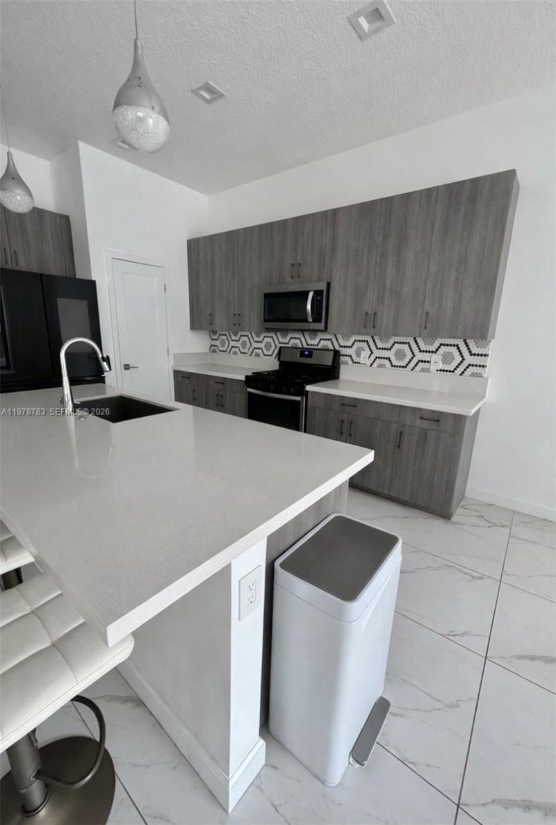 4980 Whispering Way , Unit -, Dania Beach, FL 33312 Photo