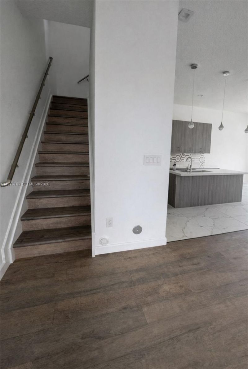 4980 Whispering Way , Unit -, Dania Beach, FL 33312 Photo