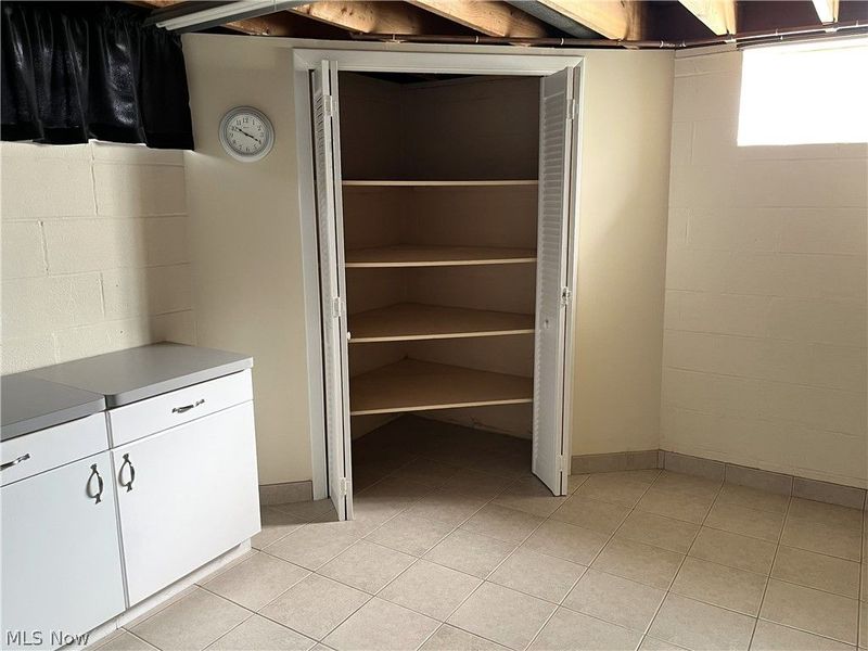 12416 Eastwood Boulevard, Garfield Heights, OH 44125 Photo 22