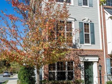 4442 POTOMAC HIGHLANDS CIRCLE, TRIANGLE, VA 22172