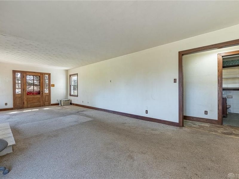 6885 Garber Road, Clayton, OH 45415 Photo 4