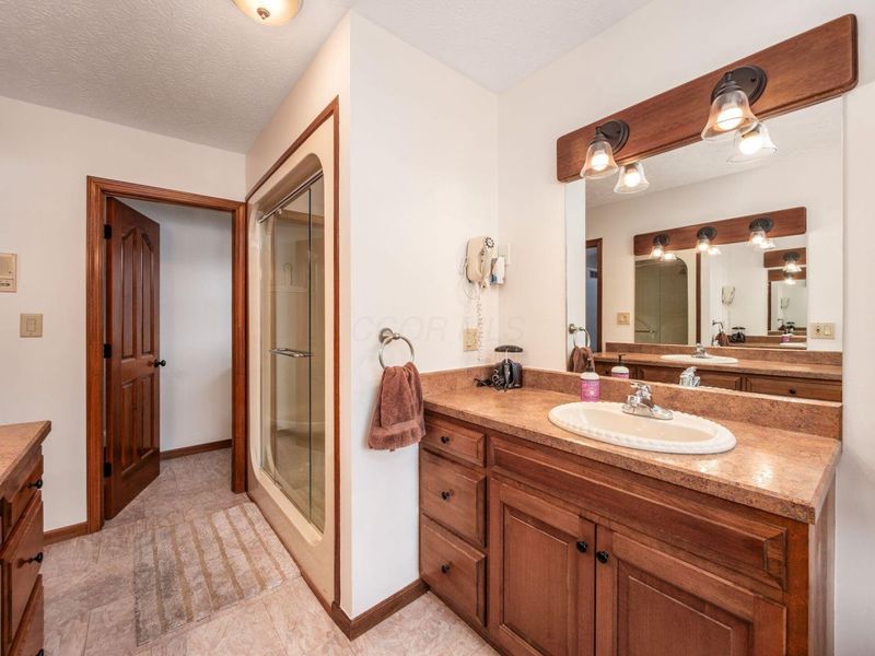 2295 Olmstead Road, West Jefferson, OH 43162 Photo 32