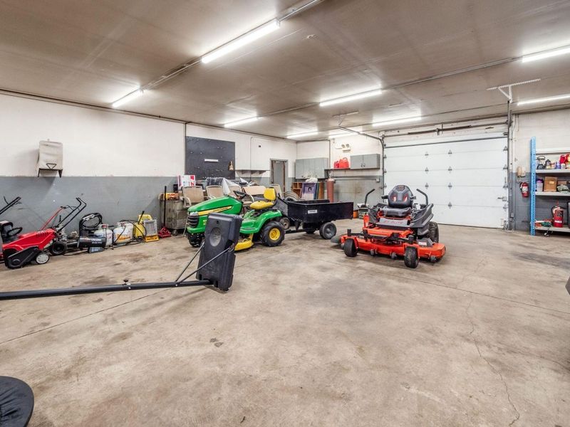 2295 Olmstead Road, West Jefferson, OH 43162 Photo 45