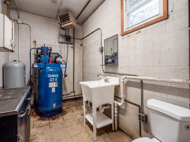 2295 Olmstead Road, West Jefferson, OH 43162 Photo 46