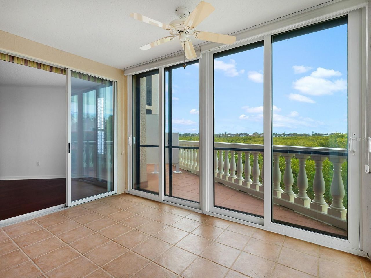 5420 Eagles Point Circle , Unit 106, Sarasota, FL 34231 Photo