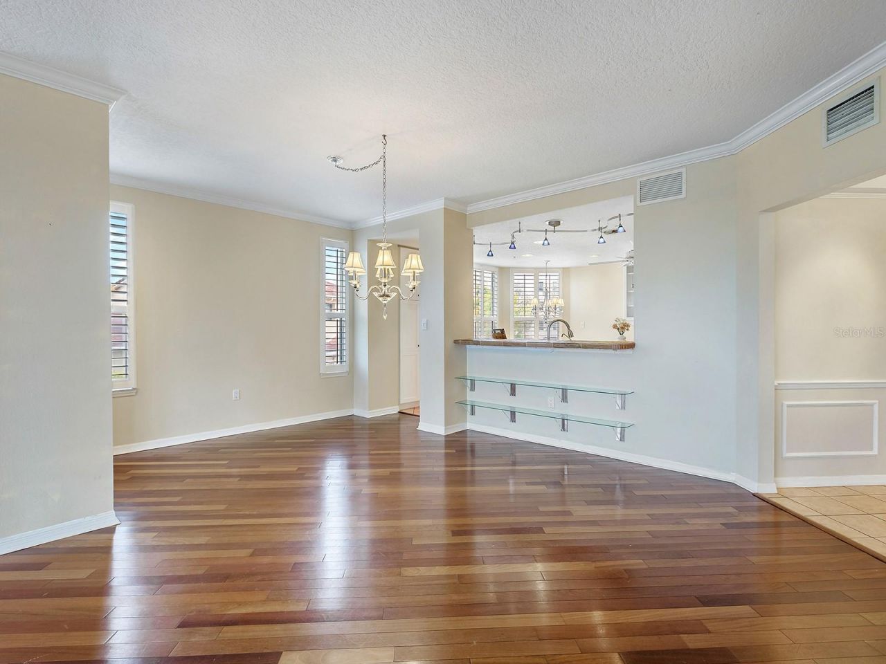 5420 Eagles Point Circle , Unit 106, Sarasota, FL 34231 Photo