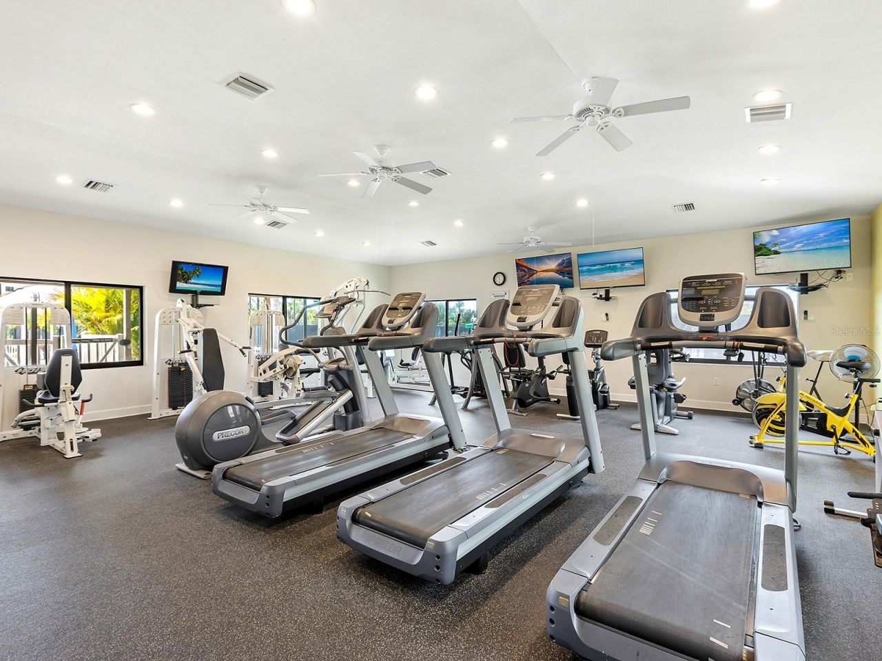 5420 Eagles Point Circle, Unit 106, Sarasota, FL 34231 Photo