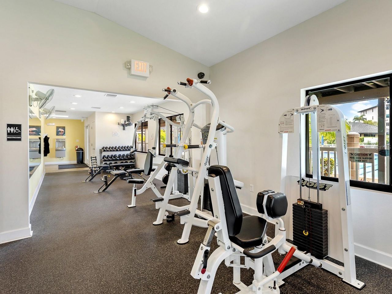 5420 Eagles Point Circle, Unit 106, Sarasota, FL 34231 Photo