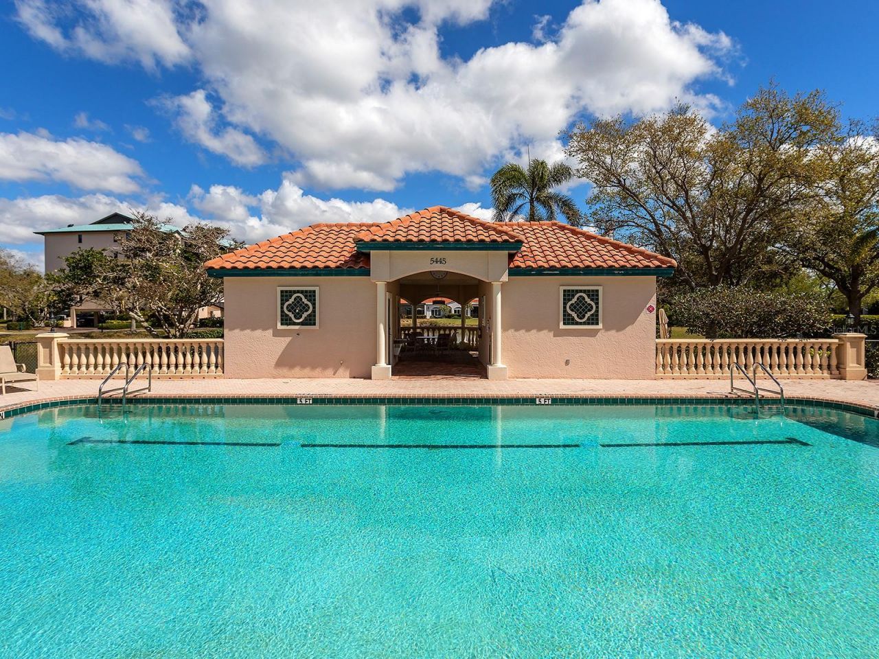 5420 Eagles Point Circle , Unit 106, Sarasota, FL 34231 Photo