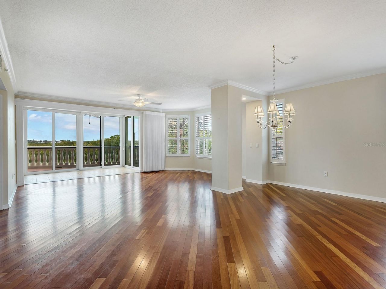 5420 Eagles Point Circle, Unit 106, Sarasota, FL 34231 Photo